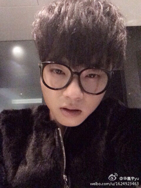 华晨宇植发的医院是哪里,华晨宇植发图片是真的吗
