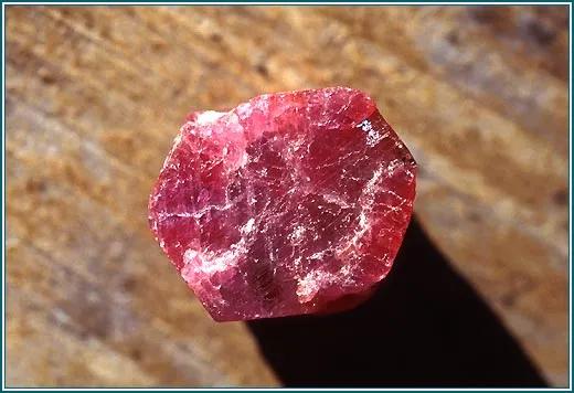 黄金矿石的鉴别方法,100种漂亮矿石