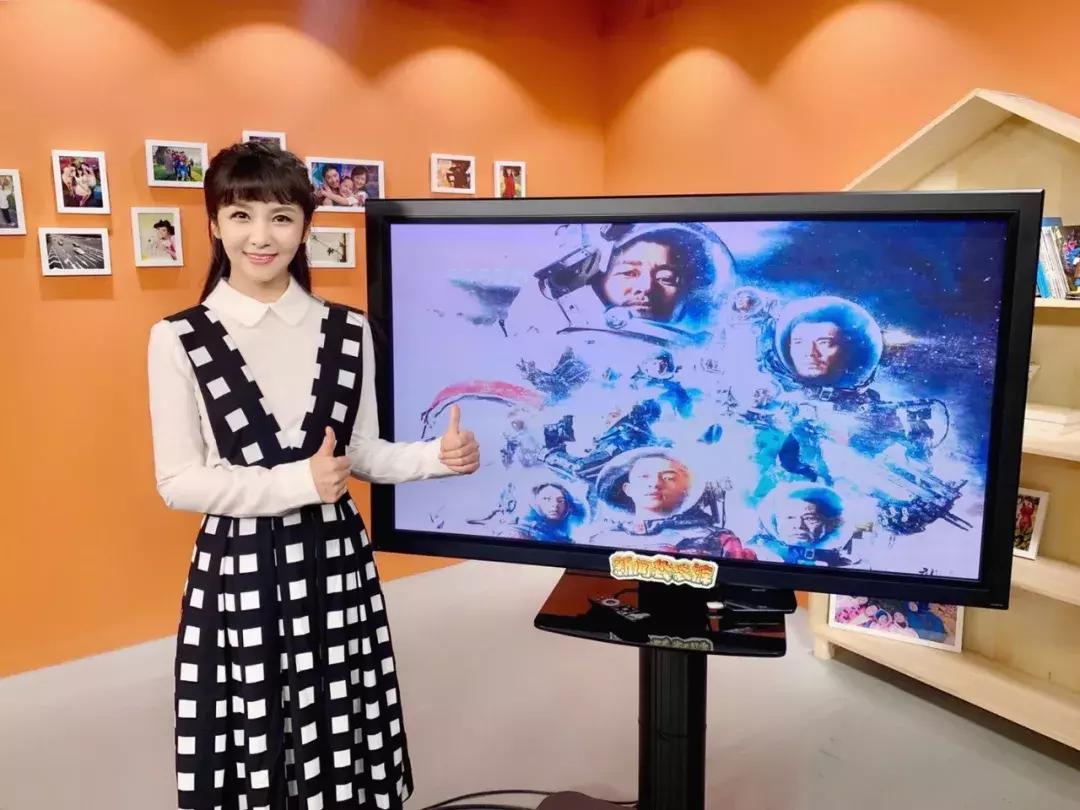 科学家奶爸手绘讲解流浪地球,流浪地球地下人类活动手绘