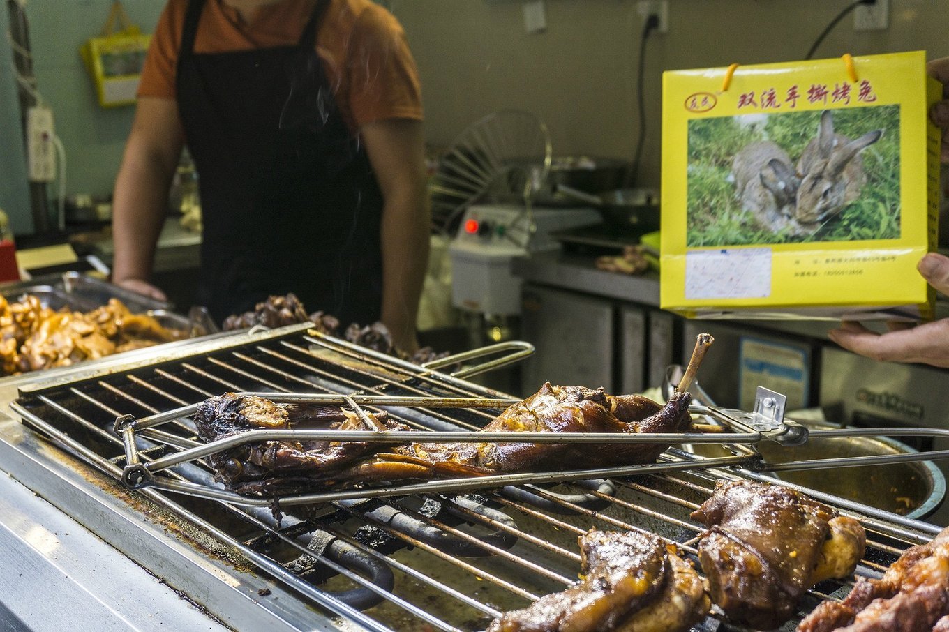 春熙路攻略成都特点,成都春熙路最值得逛的街