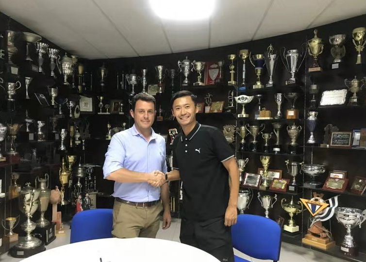 老骥伏枥志在千里志存高远,20年铿锵岁月传递足球梦想