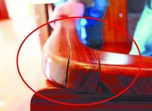 实木柜子裂开怎么修复视频讲解,实木柜子开裂怎么办