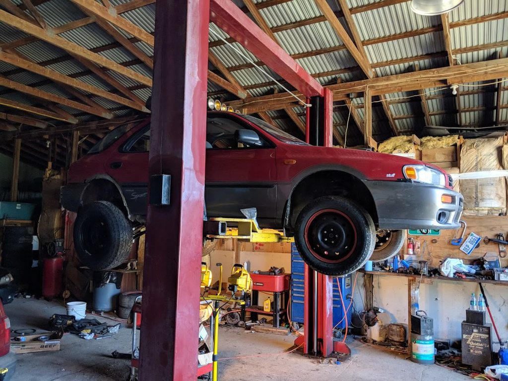 斯巴鲁翼豹2.0r两厢二手能入手吗,2006斯巴鲁翼豹二手多少钱