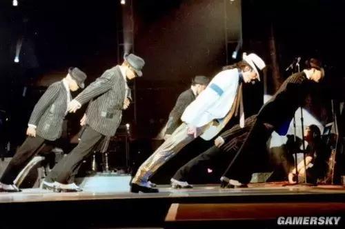 迈克尔杰克逊你并不孤独歌词,你并不孤独迈克尔杰克逊