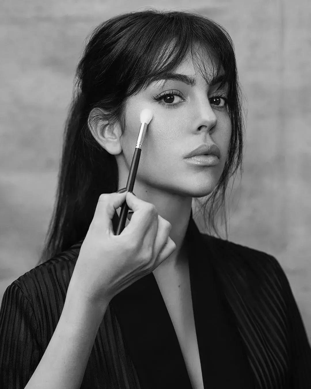 不输第一美臀，乔妹是靠它俘获C罗的心？