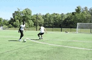 两次变向超炫过人技巧,5个初学者必会的实战过人技巧