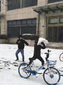 搞笑gif开心一刻单身也挺好,搞笑gif开心视频