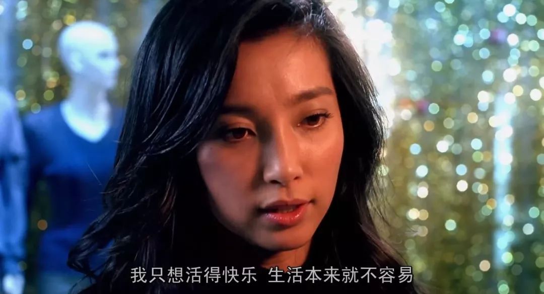 来一部潸然泪下的国产爱情片,看了让人哭到崩溃的国产爱情电影