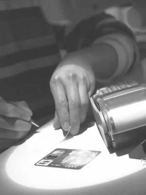 信用卡隐形额度的使用方法,信用卡隐形额度使用方法