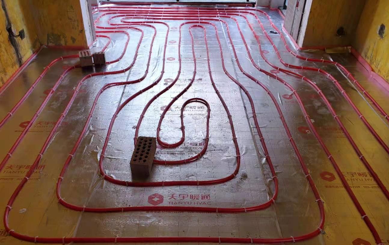 地暖软管是什么材质,白色地暖管是什么材质