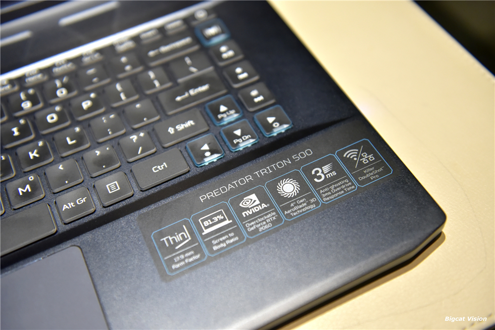 宏碁掠夺者刀锋500se和战斧300,宏碁掠夺者刀锋500SE电竞本