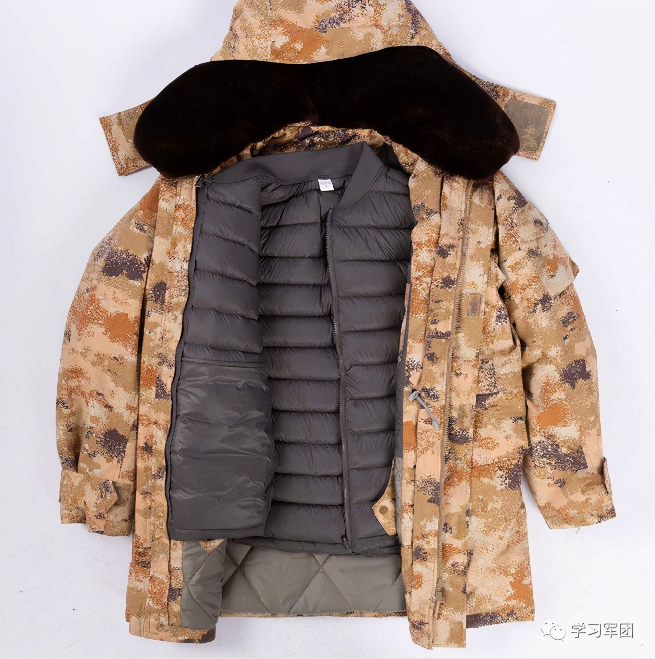 解放军特种部队配发的体能服,新式体能训练鞋配发到边防一线