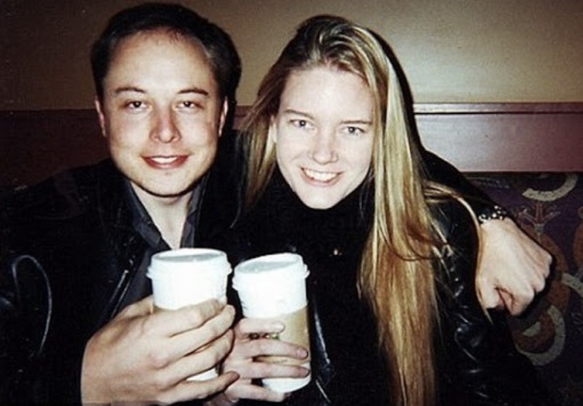 马斯克异地恋,马斯克感情经历