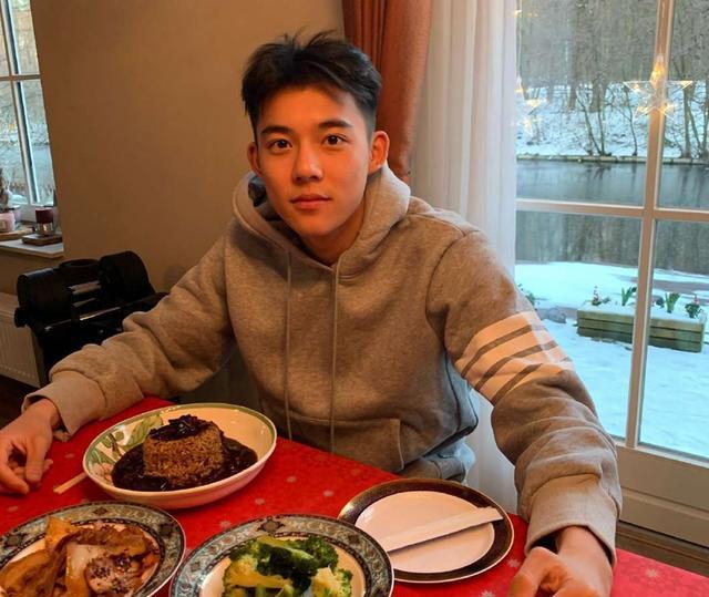 未来可期足球少年,未来可期年轻球员