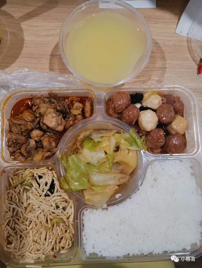 加拿大回国需要转机的在哪里隔离,加拿大回国经历