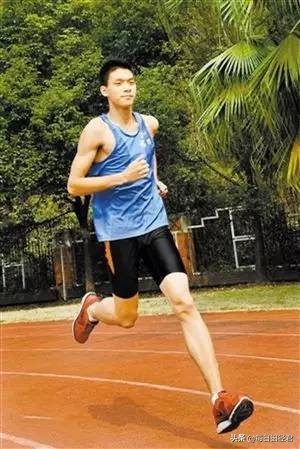 田径亚锦赛中国短跑新面孔：江亨南张培萌首席大弟子未来可期