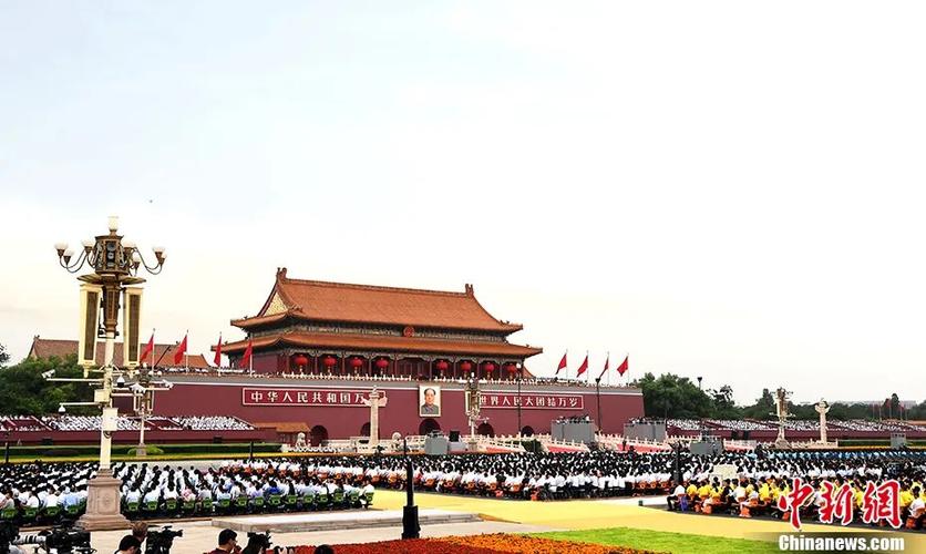 经历过新中国最艰巨的岁月,亲历生活艰辛