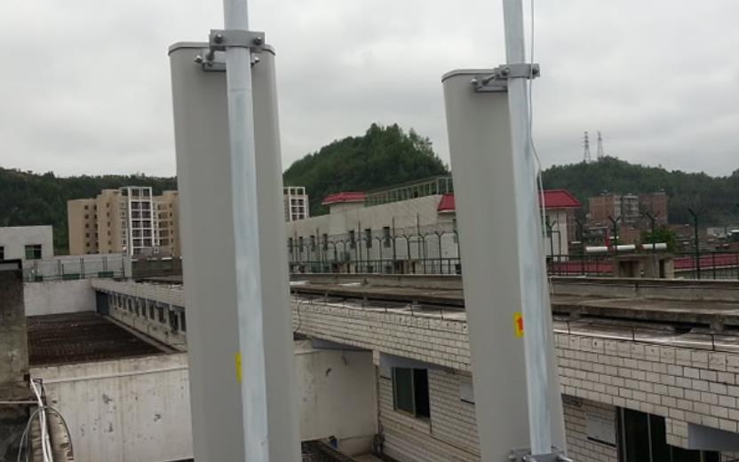 深海发现神秘飞行物,深海不明飞行物ufo