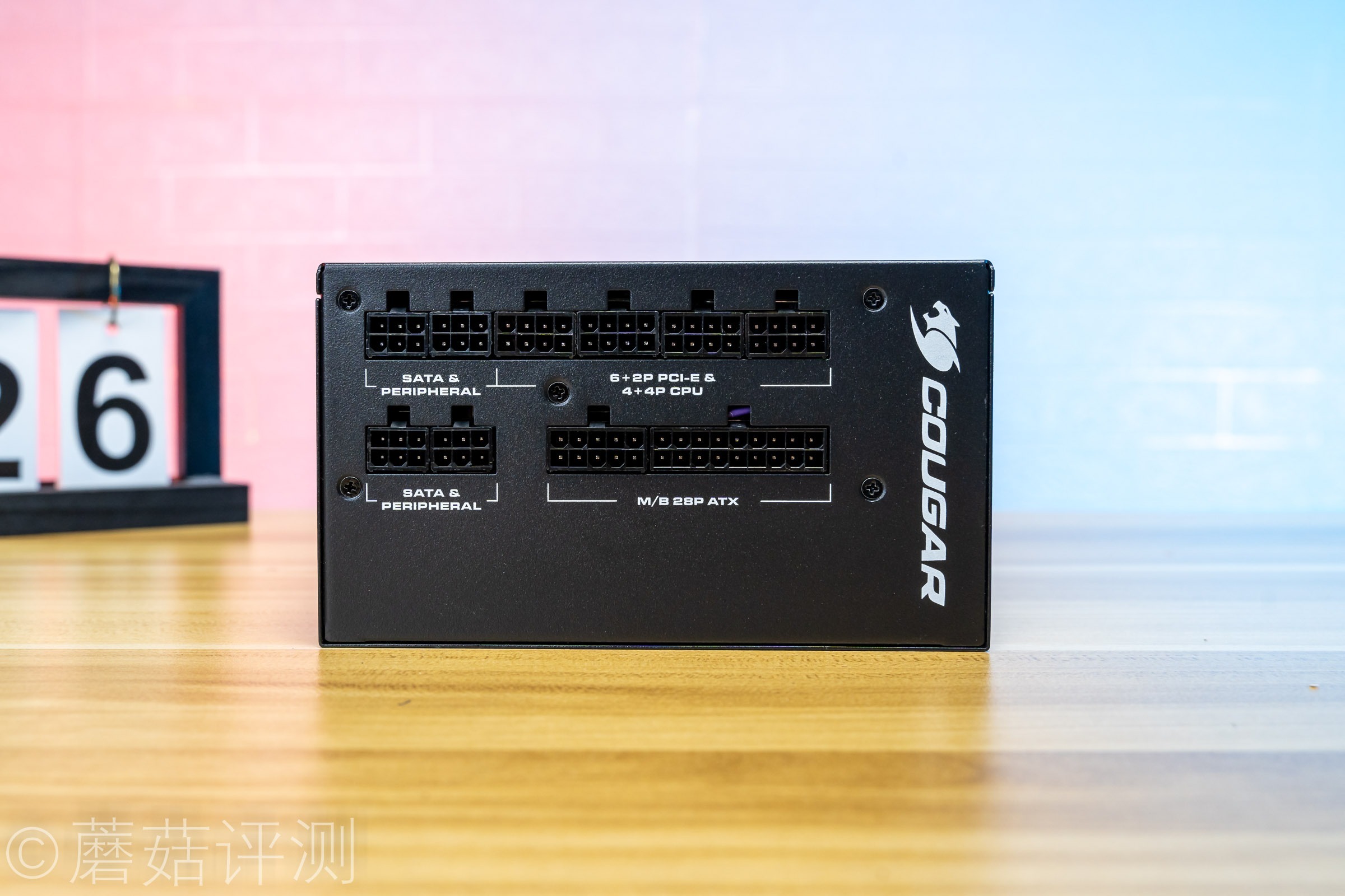 骨伽gex750w金牌全模组,骨伽gex650电源和安钛克哪个好