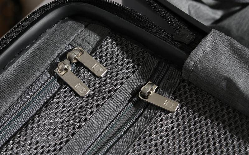 快速取物，为商务人士定制地平线8号登机箱体验