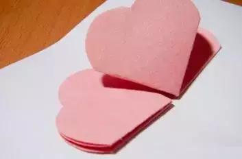 幼儿园老师做手工送给妈妈的礼物,送给妈妈的礼物创意幼儿手工