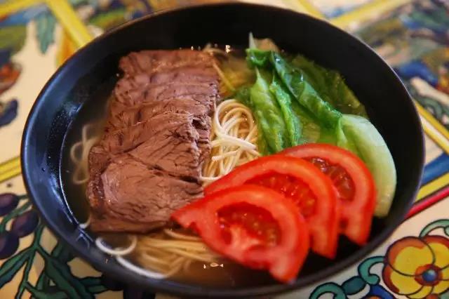 深圳欢乐谷附近住宿青旅,深圳欢乐海岸附近的亲子度假酒店