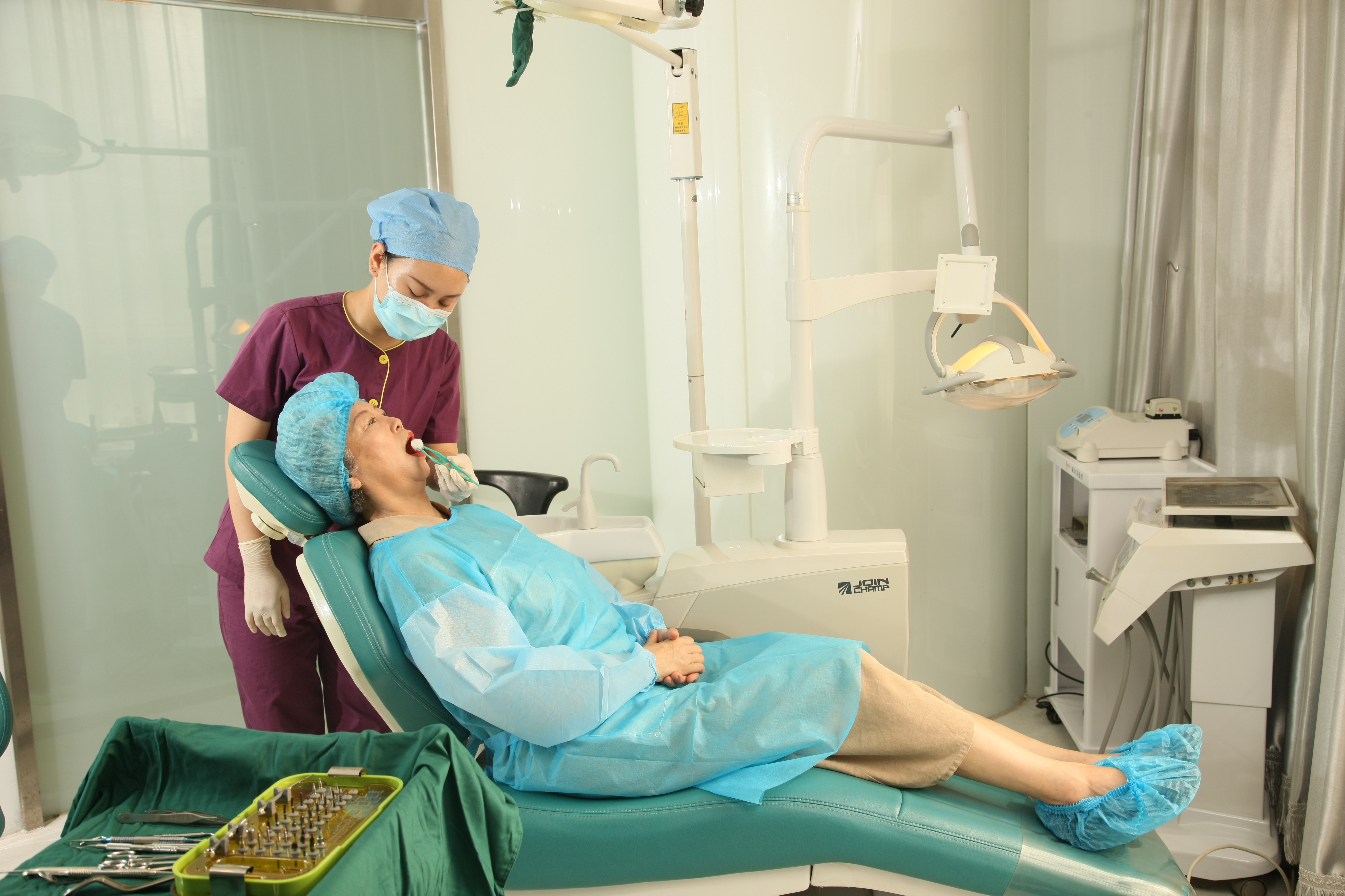 关于开口腔门诊的知识,带您一分钟了解诊所