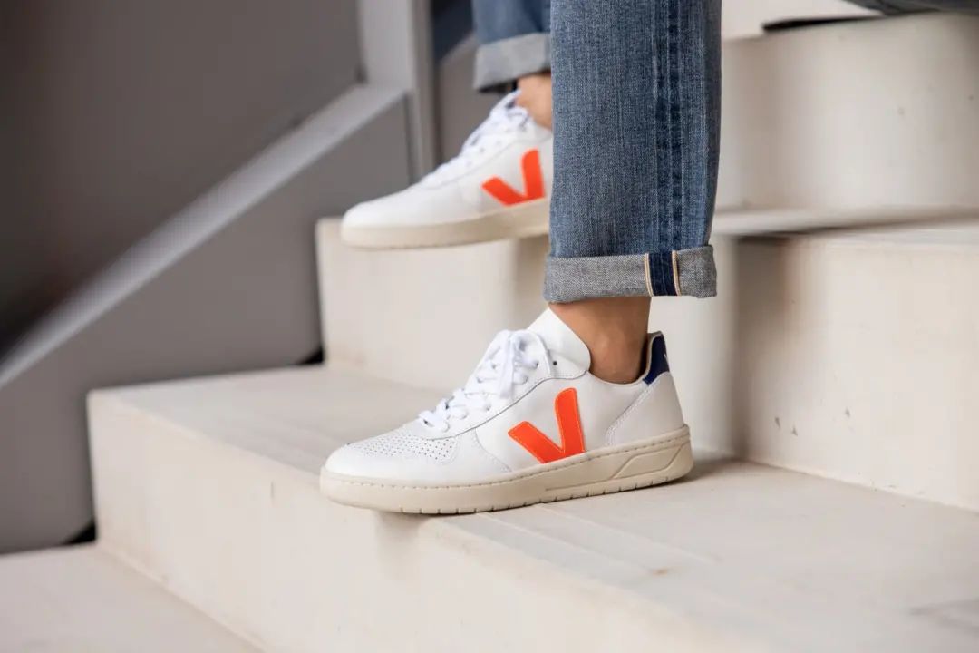 又好看又百搭的小白鞋,那些超好看的又百搭的小白鞋