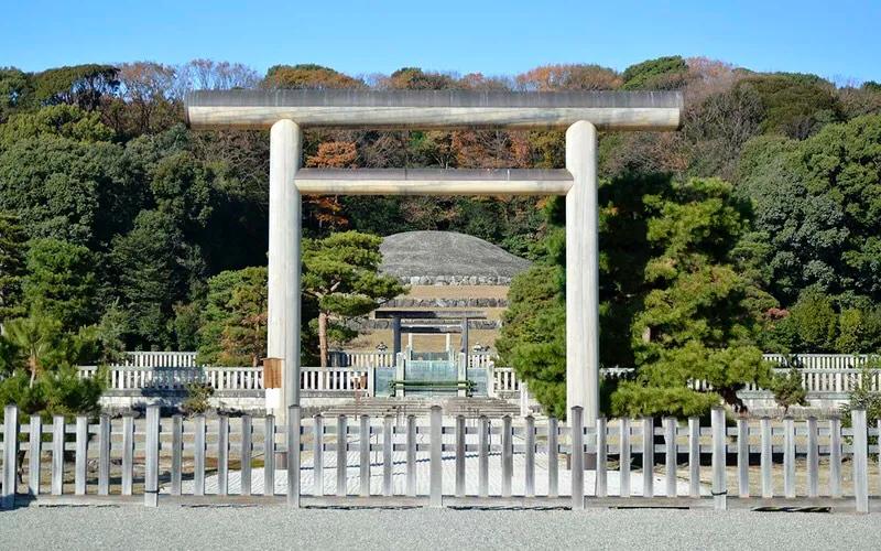 日本天皇史,日本明治维新明仁天皇