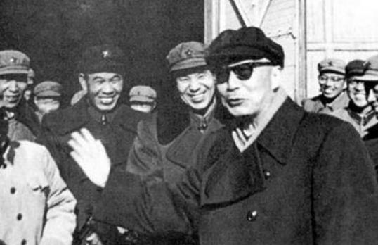 中国第一枚导弹在哪一年发射成功,1962年发射第一颗导弹的图片