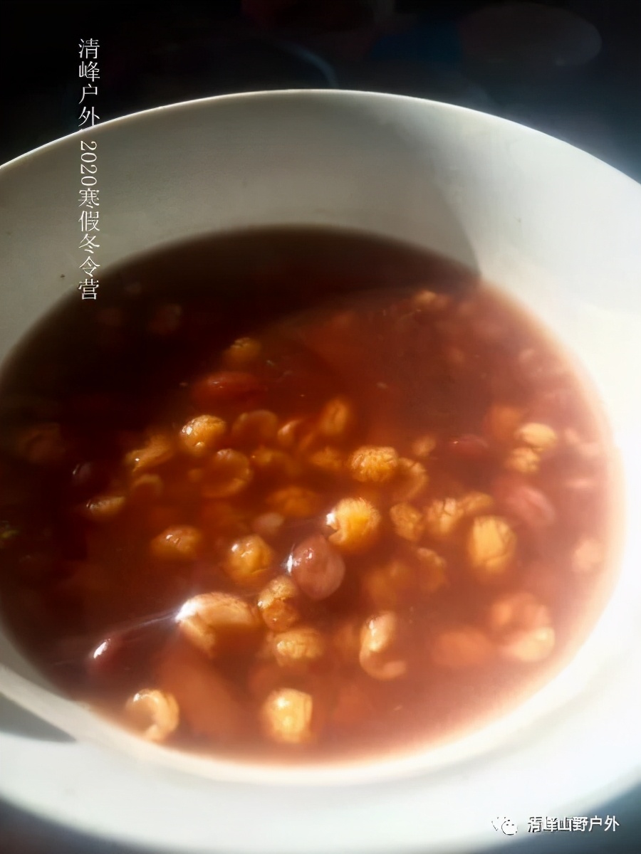 适合小学生寒假去的冬令营,冬天儿童冰雪游学