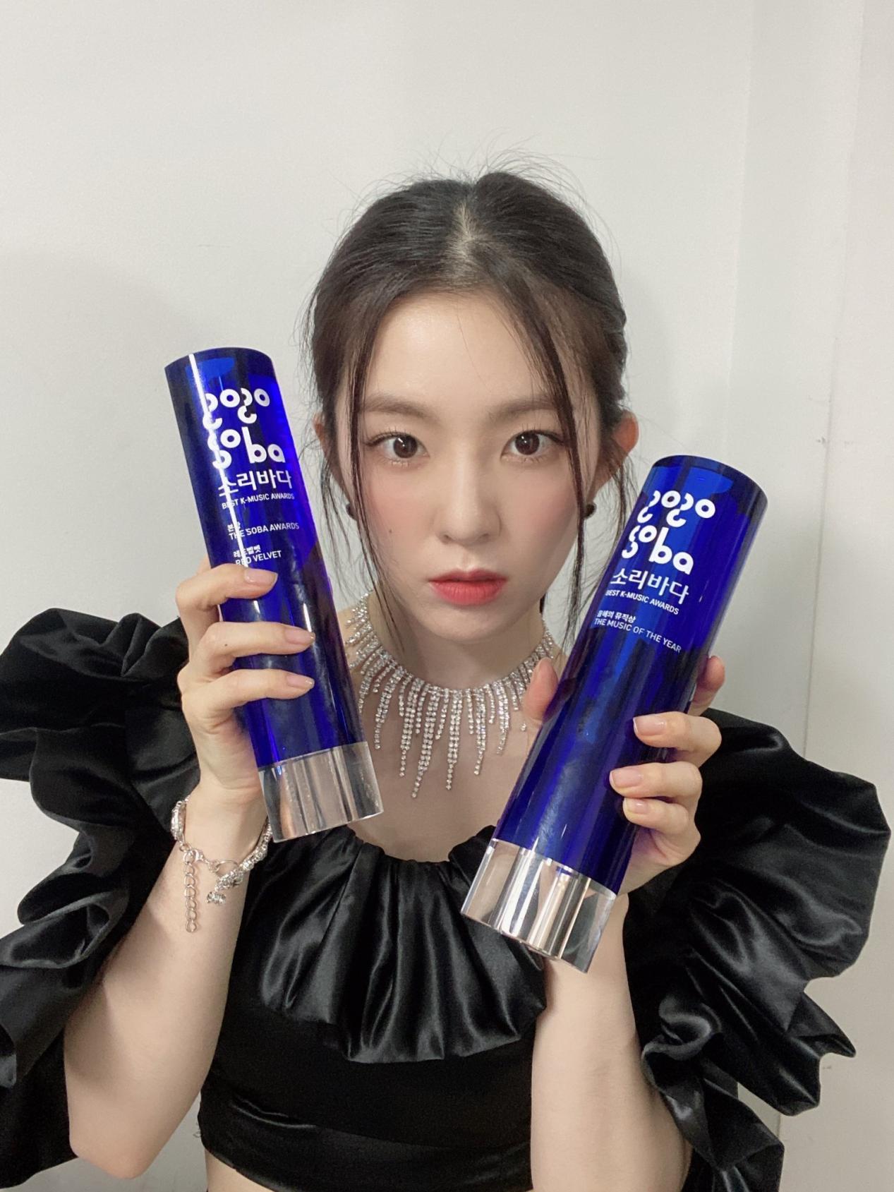 “空气刘海”不受宠了！今年流行这3款“刘海”，热巴郑爽都上头