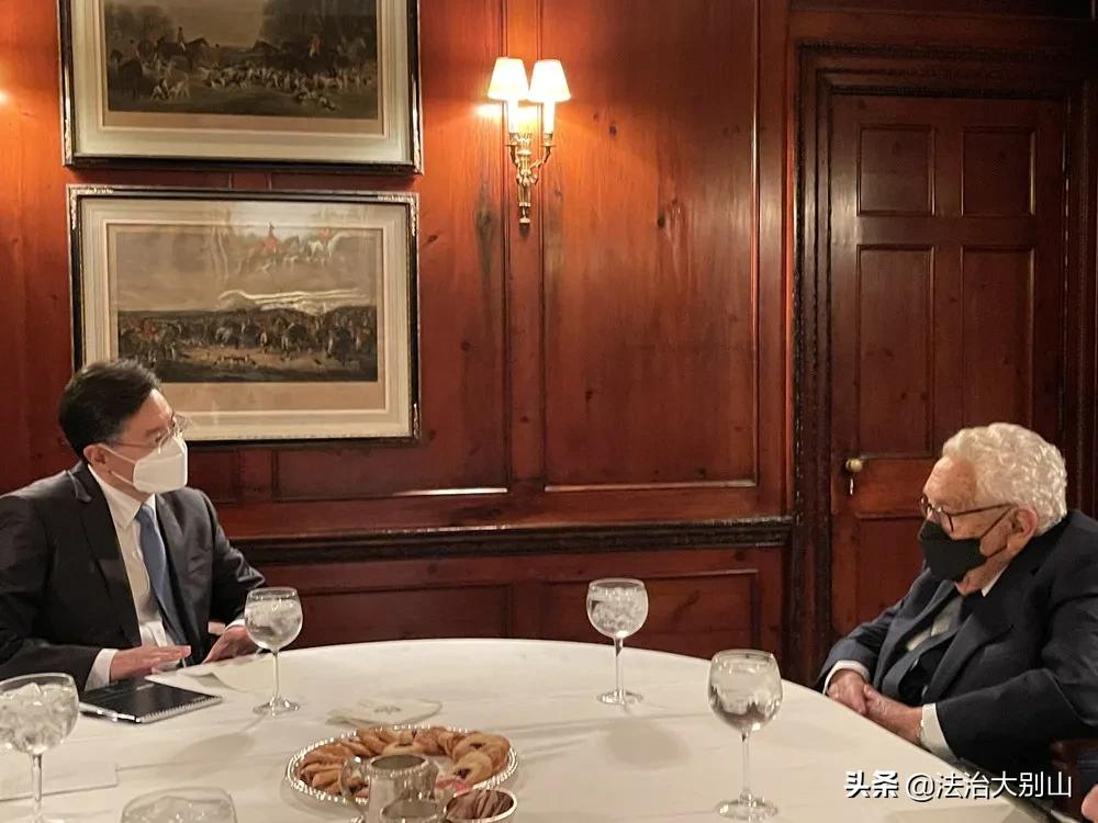 秦刚大使霸气演讲，有理有据，震慑美国！外交部yyds