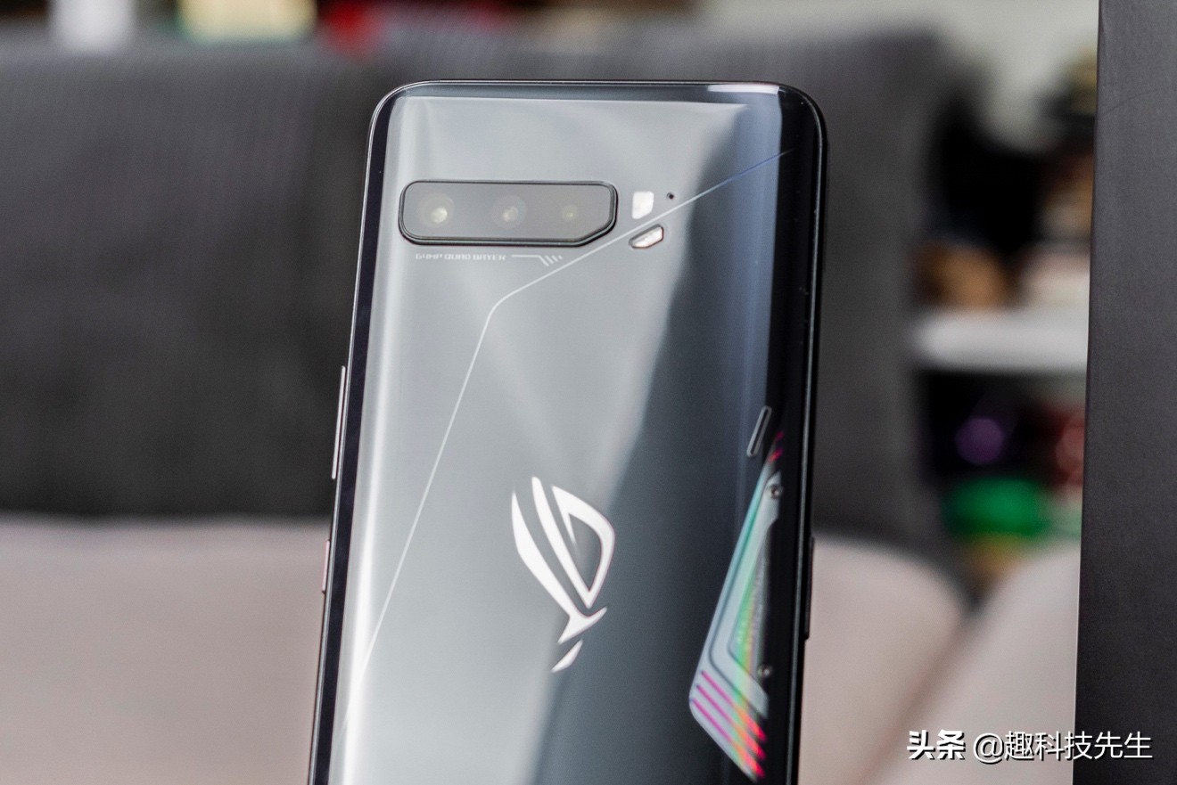 rog电竞装甲,rog3电竞装甲套装