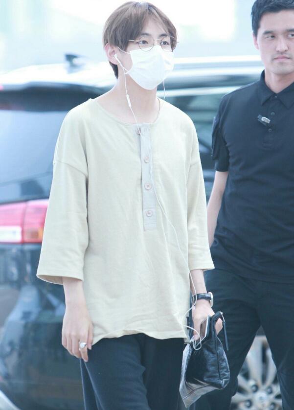 金泰亨各种发色图片,金泰亨各种发色照片合集