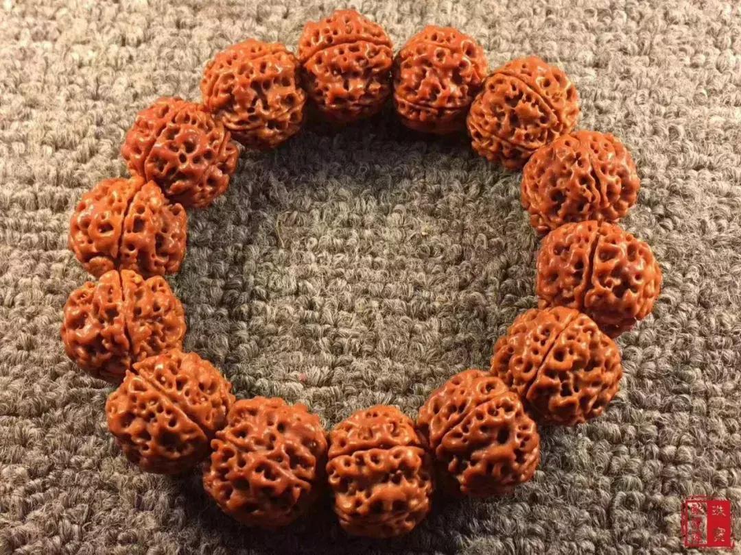 一招教你分辨老念珠,各种念珠详解