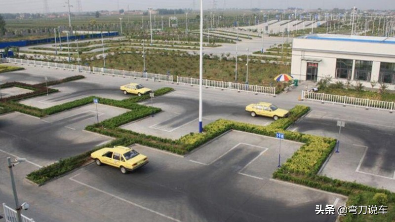 科二考试注意事项及过关技巧图解,科二考试注意事项全过程