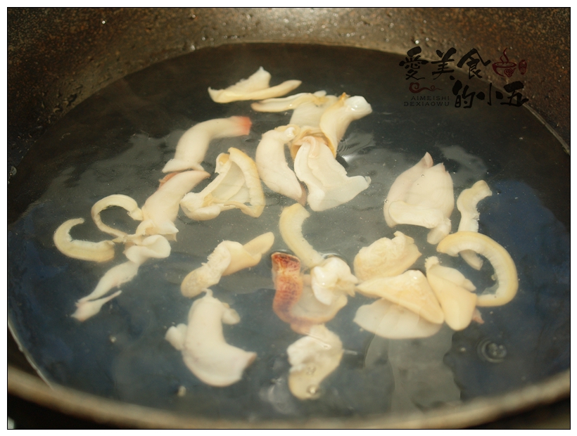 象拔蚌酱汁怎么调,凉拌小象拔蚌