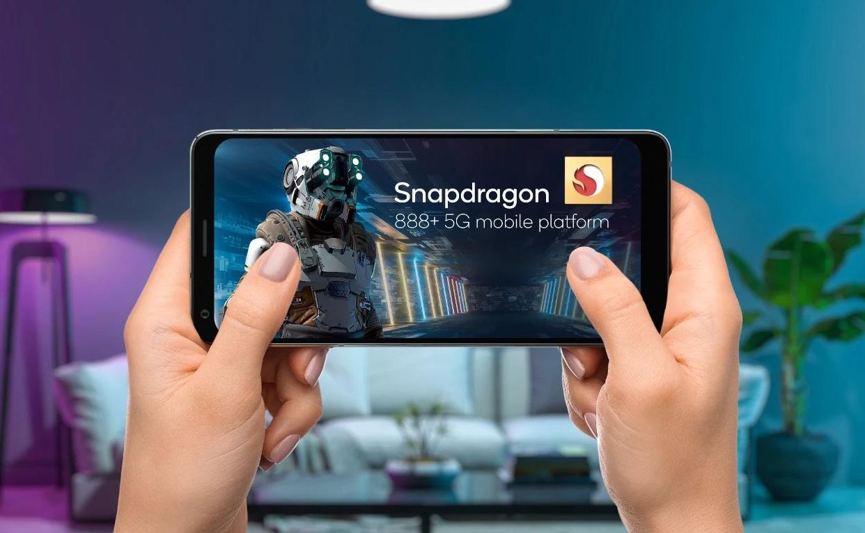 买性价比高的千元机还是旗舰机,分期买旗舰机还是全款千元机