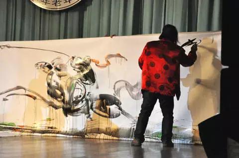 鬼才萧宽,百变鬼才