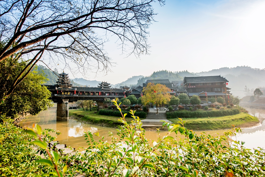 湖南民族特点旅游,少数民族湖南旅游