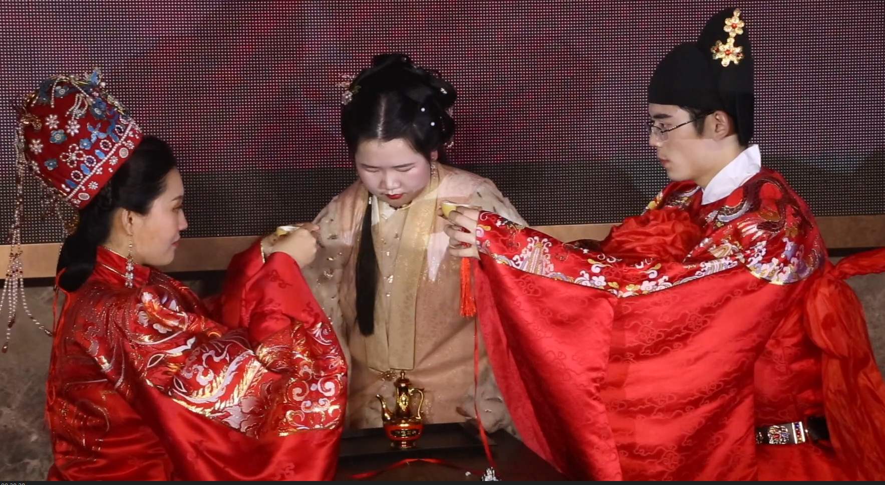 情人节浪漫汉服,汉服情人节