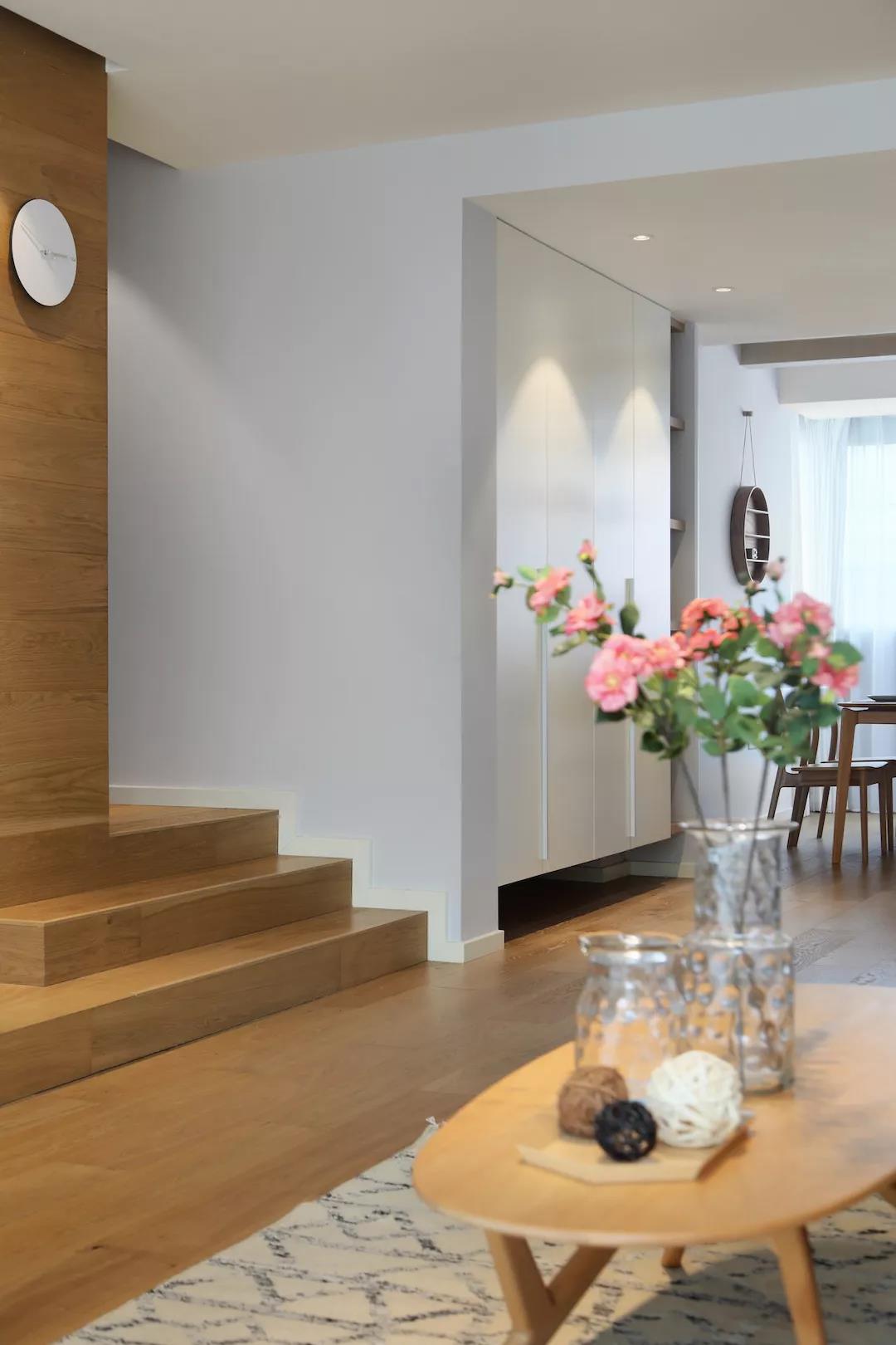 房子电视柜怎么装修好看又实用,越来越多的人装修不做电视背景墙