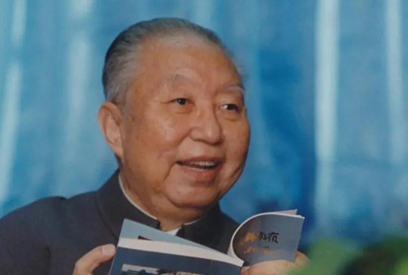 高铁夫人孙克悠：和*国锋华**并肩战斗，与*耀邦胡**2年查清瞿秋白真相