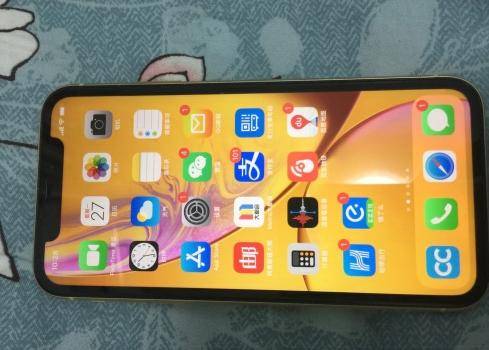 iPhoneXR降到了3899元，A12+iOS12