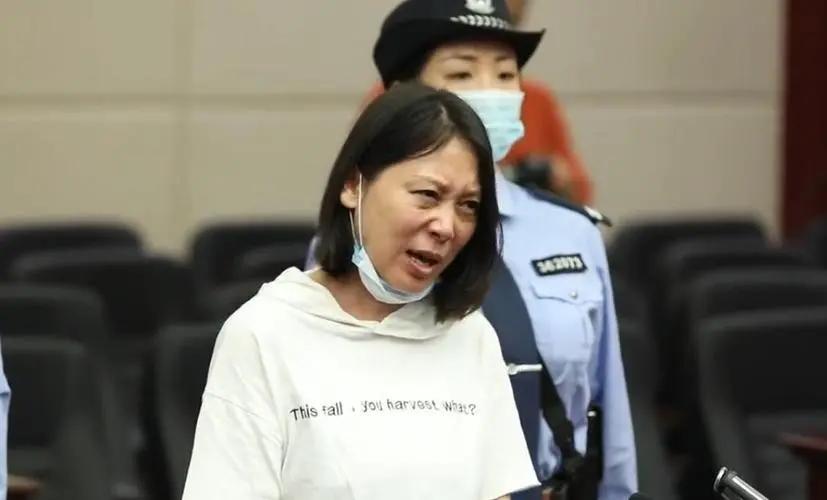 女魔头劳荣枝细节曝光,女魔头劳荣枝逃亡生涯细节披露