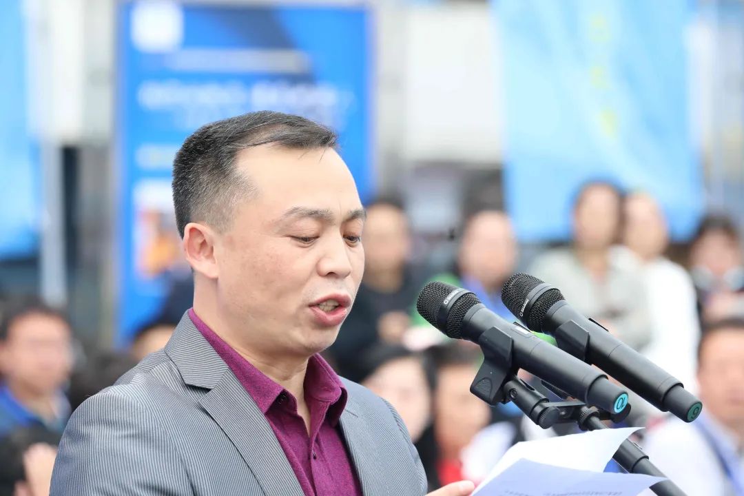 太牛啦！中国职工足球联赛总决赛，来自东北县城的业余足球队势头强劲，表现让人震撼！！