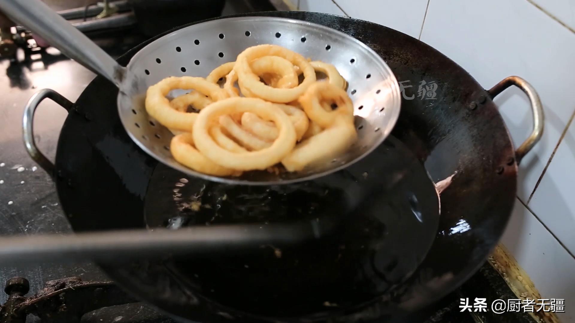 怎样能炸出酥脆洋葱圈,炸好的洋葱圈怎么放保持酥脆