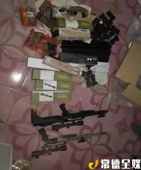 警方查获气枪配件案件判刑,查获气枪抓获违法嫌疑人