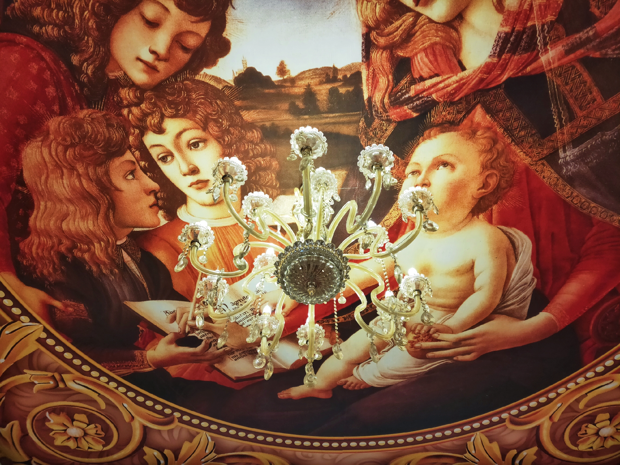 独家首发！限量招募实景剧本杀内测玩家！400㎡欧式别墅+烧脑剧情